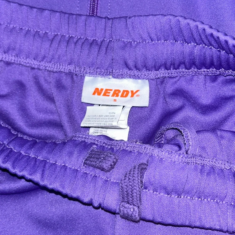 NERDY Tracksuit Set - Picture 7 of 9
